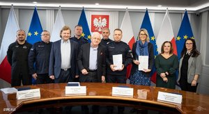 Umowa na cztery nowe Belle-407GXi dla polskiej Policji podpisana