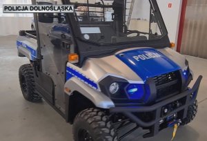 Nowe pojazdy dla policjantów garnizonu dolnośląskiego, w tym dla Komendy Powiatowej Policji w Złotoryi