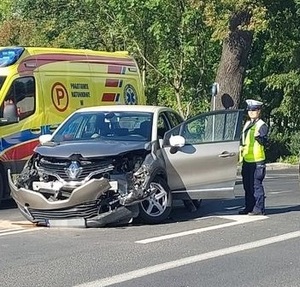 Kolizja na skrzyżowaniu ulicy Legnickiej z Chojnowską w Złotoryi