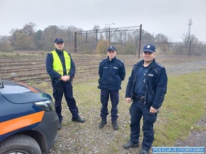 policjanci i straż ochrony kolei podczas wspólnych działań