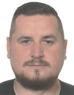 wizerunek mężczyzny poszukiwanego listem gończym