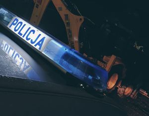 Zarzuty za kradzież z włamaniem do koparki