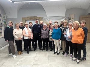 Spotkanie z seniorami z Klubu Seniora+ w Złotoryi – rozmowy o bezpieczeństwie w ramach programu „Senior na 6 z plusem”